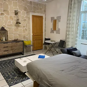 Appartement Chaleureux Meuble 3 Etoiles 40m2, Aix-les-Bains